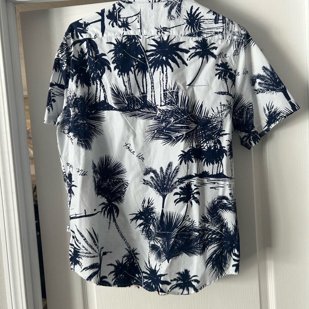 Navy Blue / white